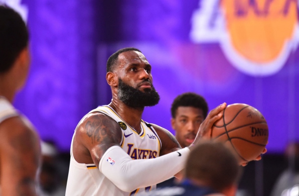 Lebron James Lakers NBA